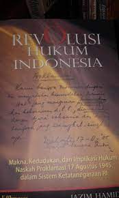 Cover Revolusi Hukum Indonesia / Jazim Hamidi